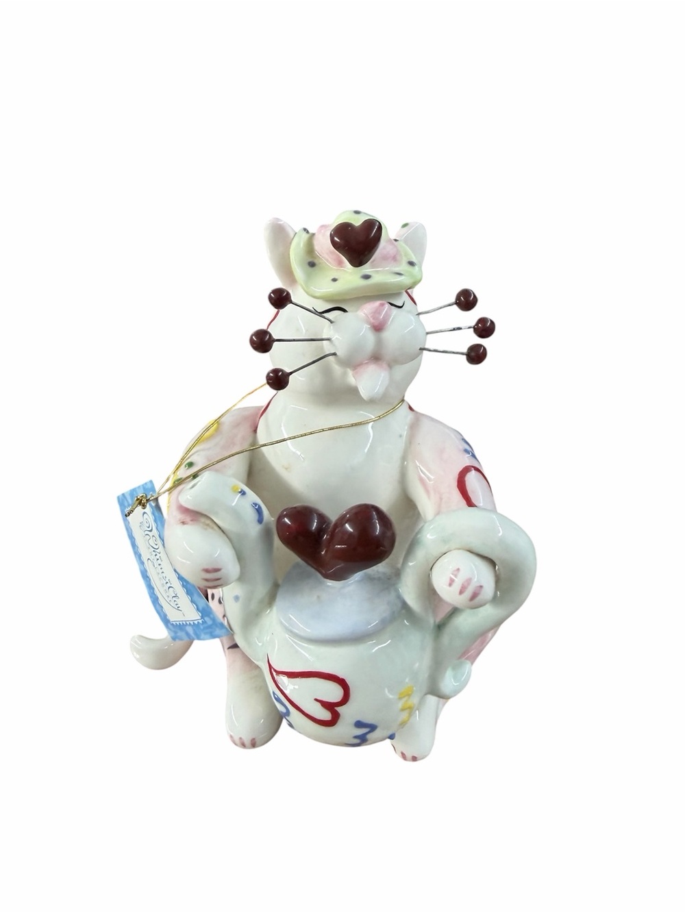 Amy Lacombe. Cat figure San Valentine.